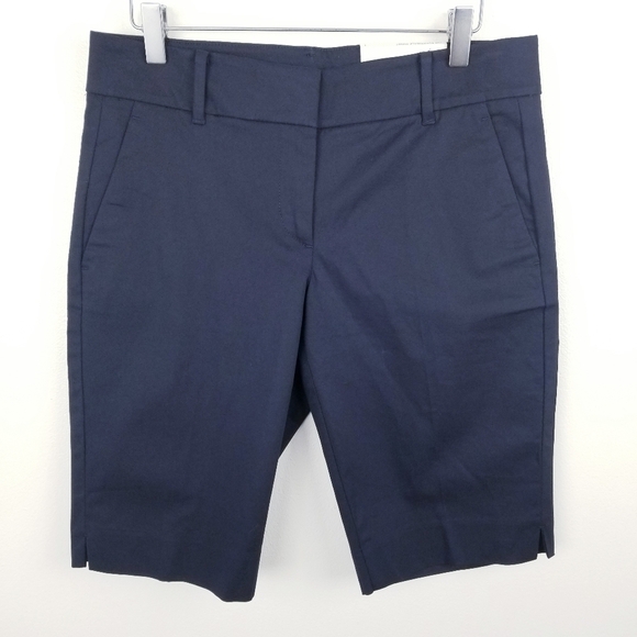 Ann Taylor Navy Blue Boardwalk Shorts NWT size 2 - Picture 1 of 7